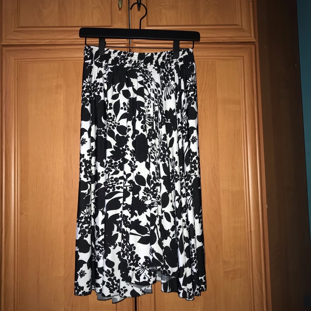 Floral midi skirt